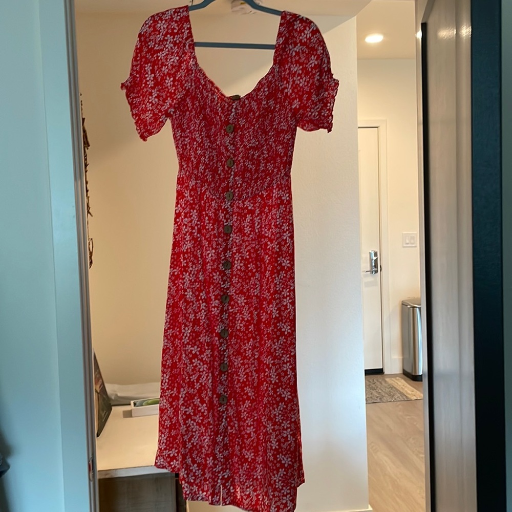 Roxy floral button-down dress never worn